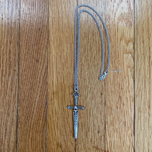 sword necklace! - Picture 3 of 5